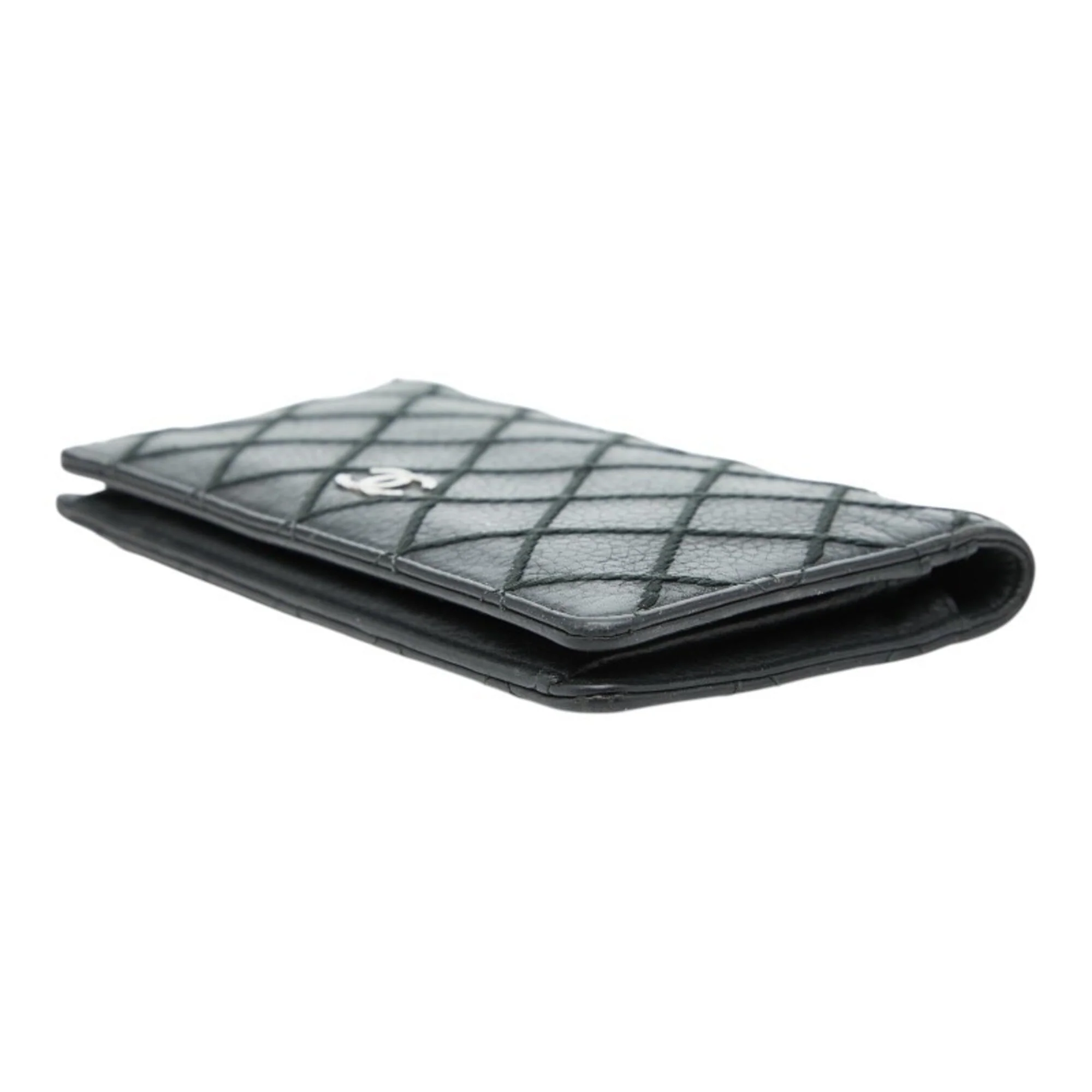 L-Yen Wallet Quilted Caviar - Image 4