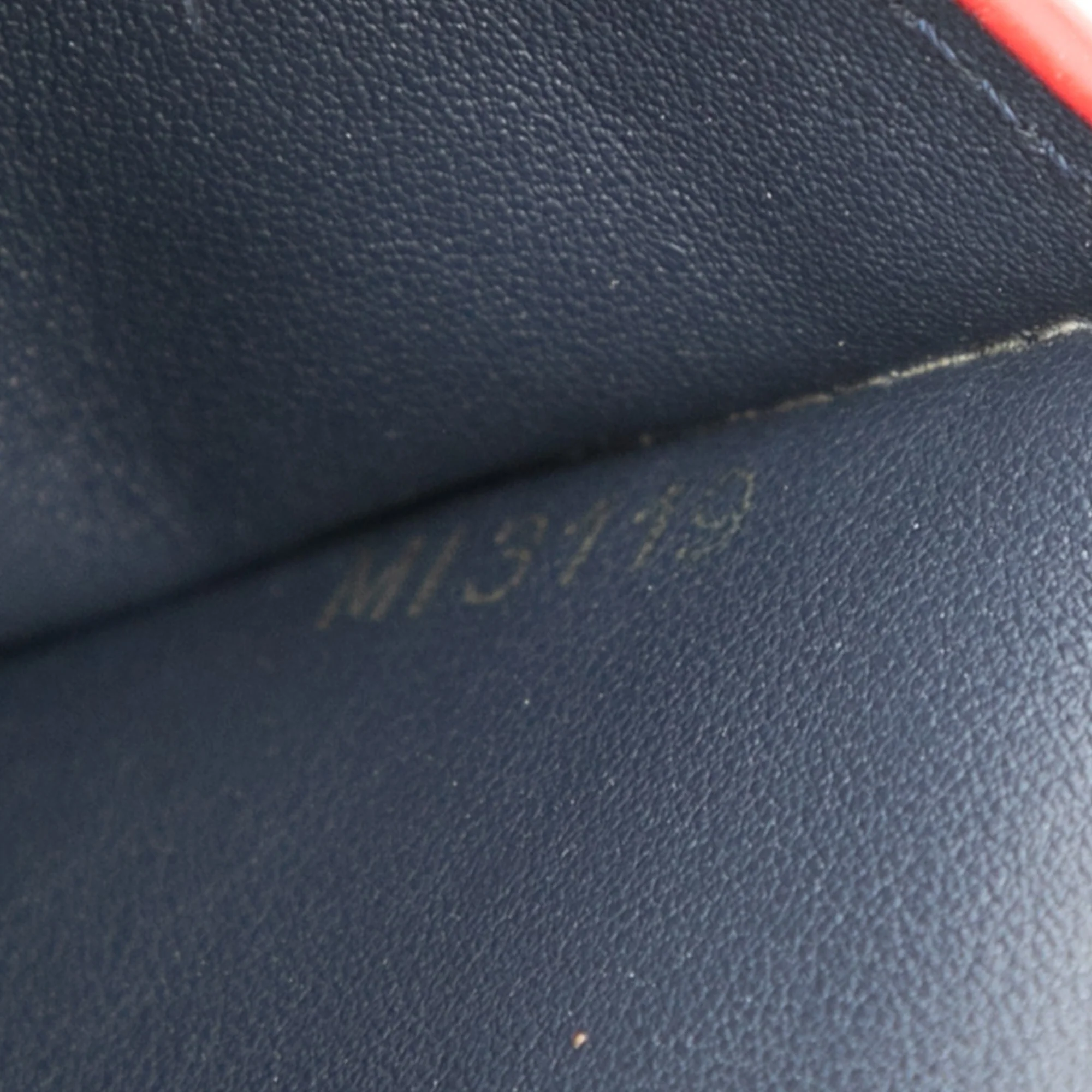 Capucines Wallet Leather - Image 6